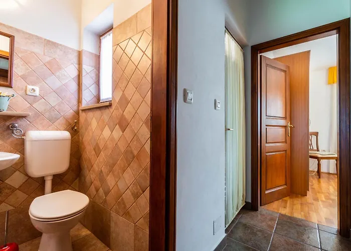 Apartments Percan With Pool 3*