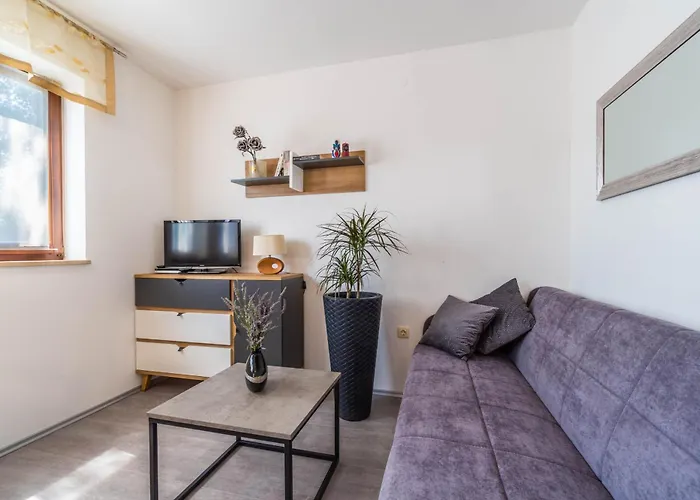 Apartments Percan With Pool 3*