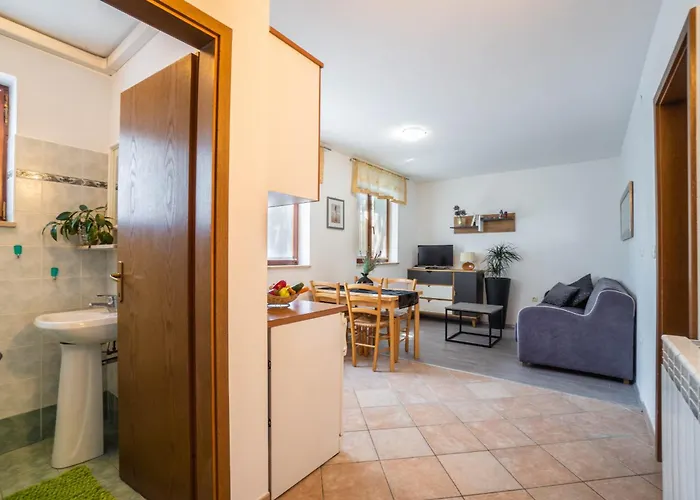 Apartments Percan With Pool Krnica