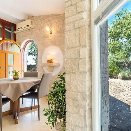 Apartments Percan With Pool