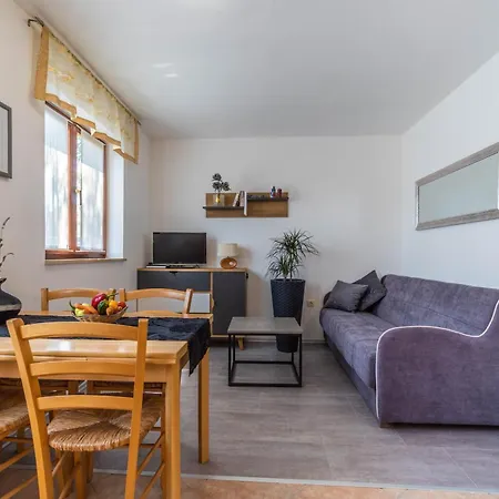 Apartments Percan With Pool 3* Krnica