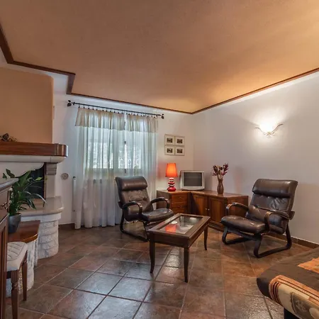 Apartments Percan With Pool